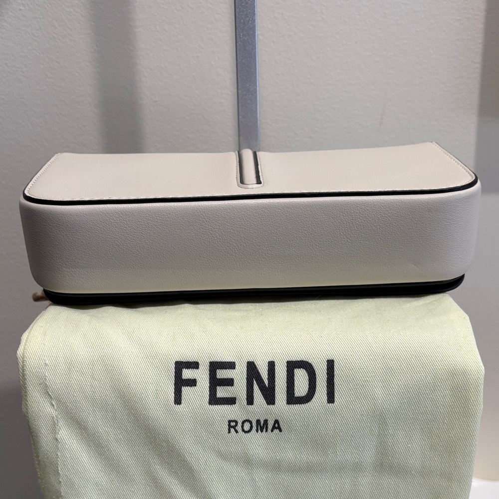 Fendi Cream Leather Shoulder Clutch with Gold Hardware - Picture 4 of 5